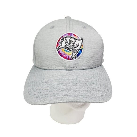 Men's Tampa Bay Buccaneers New Era Heather Gray NFL Crucial Catch Coaches OSFM - Picture 1 of 11